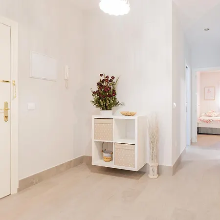 Angela Apartamento Sevilha